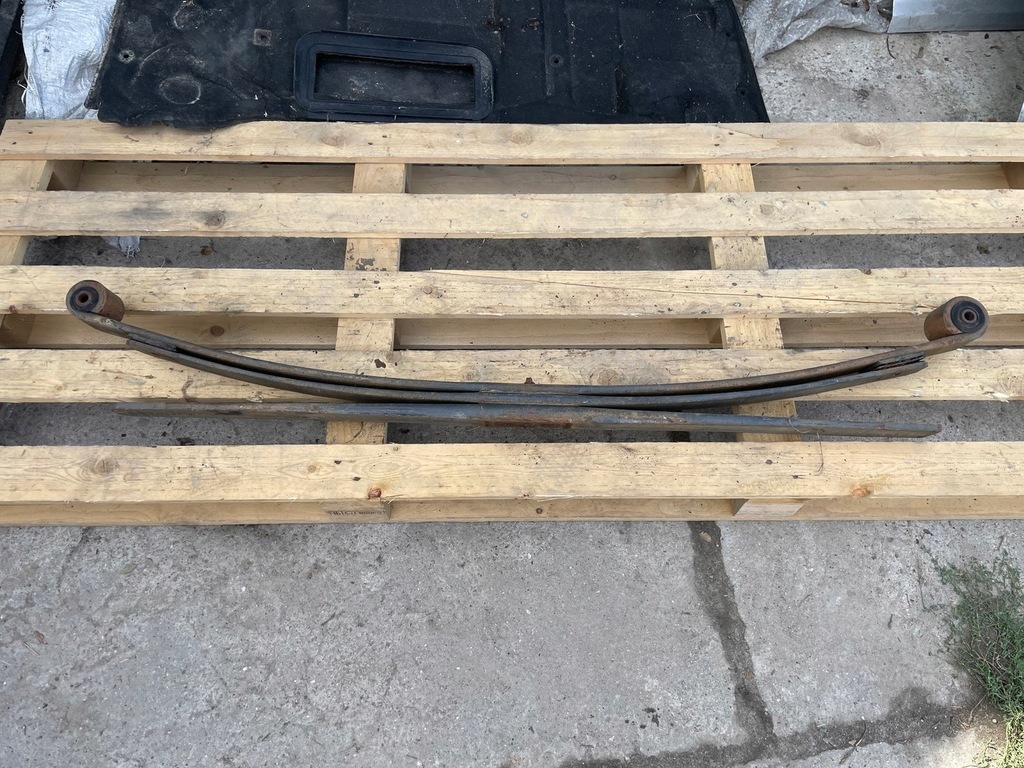 фото №1, Рессора задняя 3-pióra mercedes sprinter 906 vw crafter a9063200206