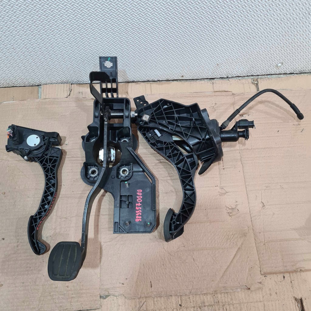 фото №1, Proace expert jumpy iii педаль тормоза сцепления газа