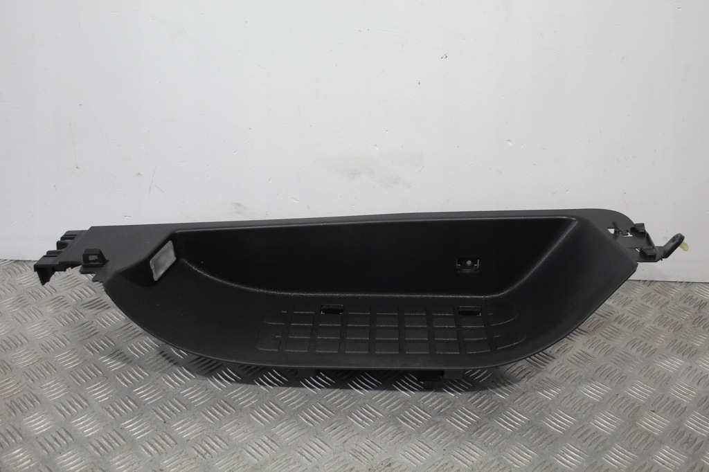 фото №1, Подножка правый traveller expert iii 3 98129341zd