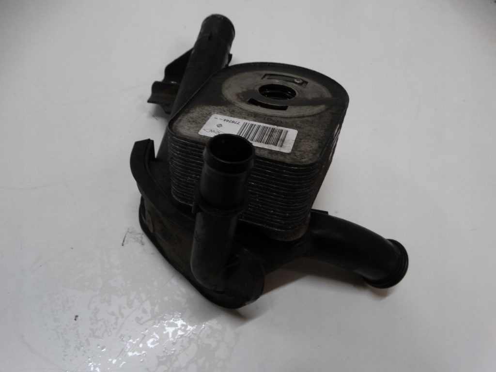 Радіатор оливи+ патрубок води renault laguna 3 Ціна