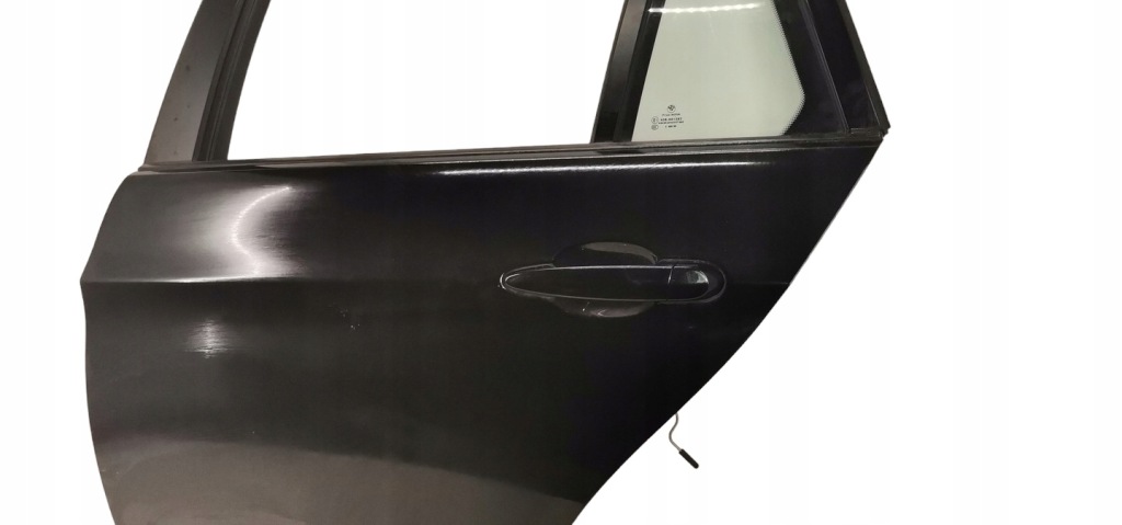 Bmw 3 e91 универсал 2004-2012 дверь левое задняя левое  задняя 475 черный saphir Киев
