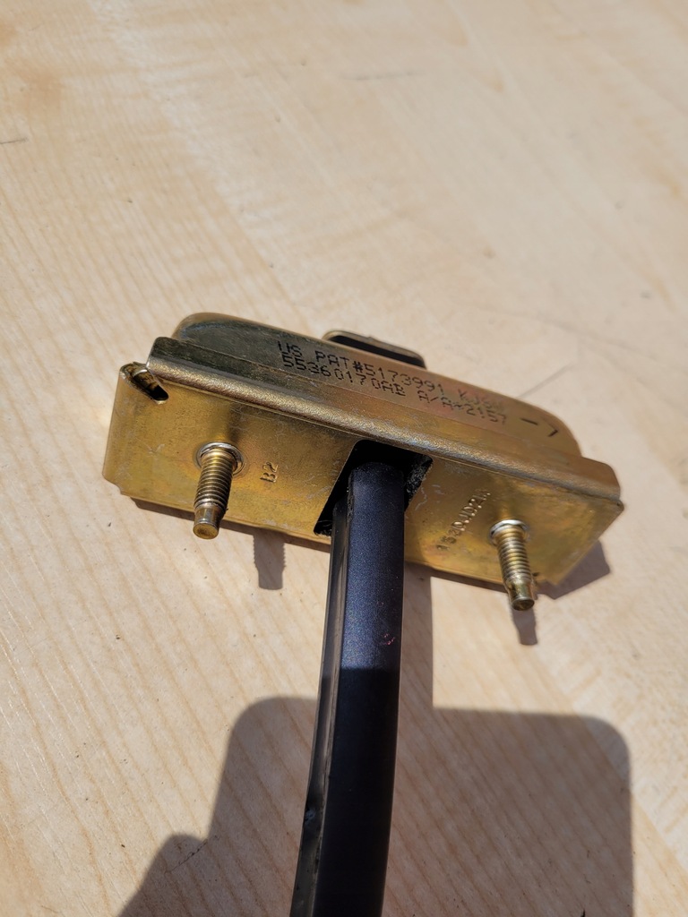 фото №8, Jeep cherokee kj 99-04r обмежувач кришки багажника