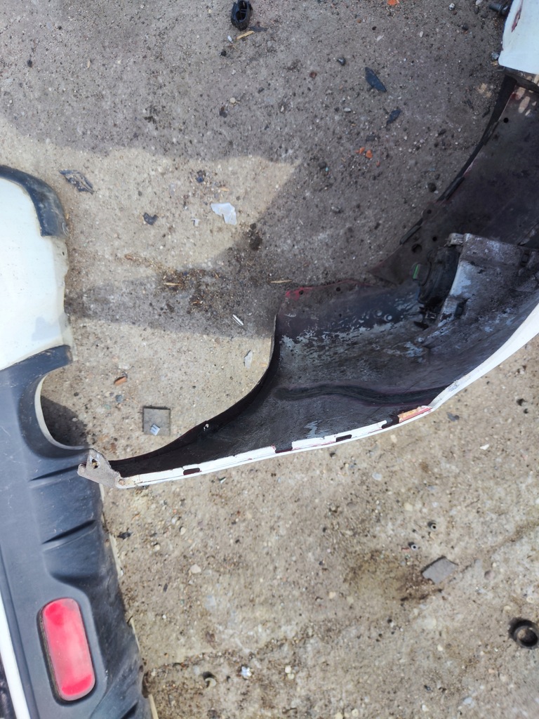 фото №9, Suzuki swift mk6 бампер перед передний kompletny