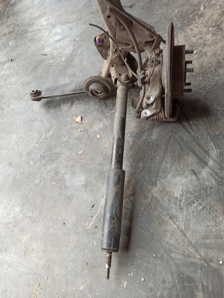 фото №12, Honda civic viii 1.3 b sd поворотный кулак рычаг правый задняя балка подвеска oś