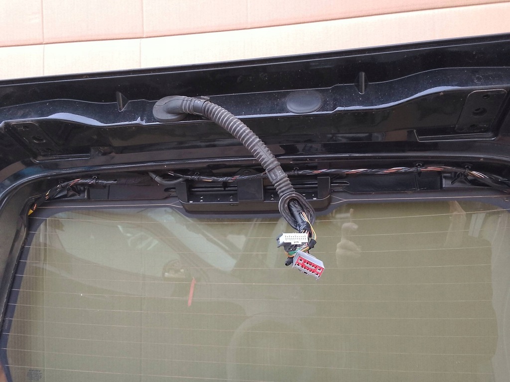 фото №6, Volvo xc70 2012 кришка багажника багажника колір чорний 452