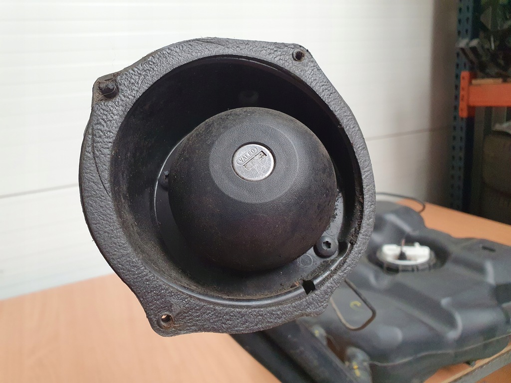 фото №8, Бак пального bak насос dacia duster i 1.6 16v 8200903683