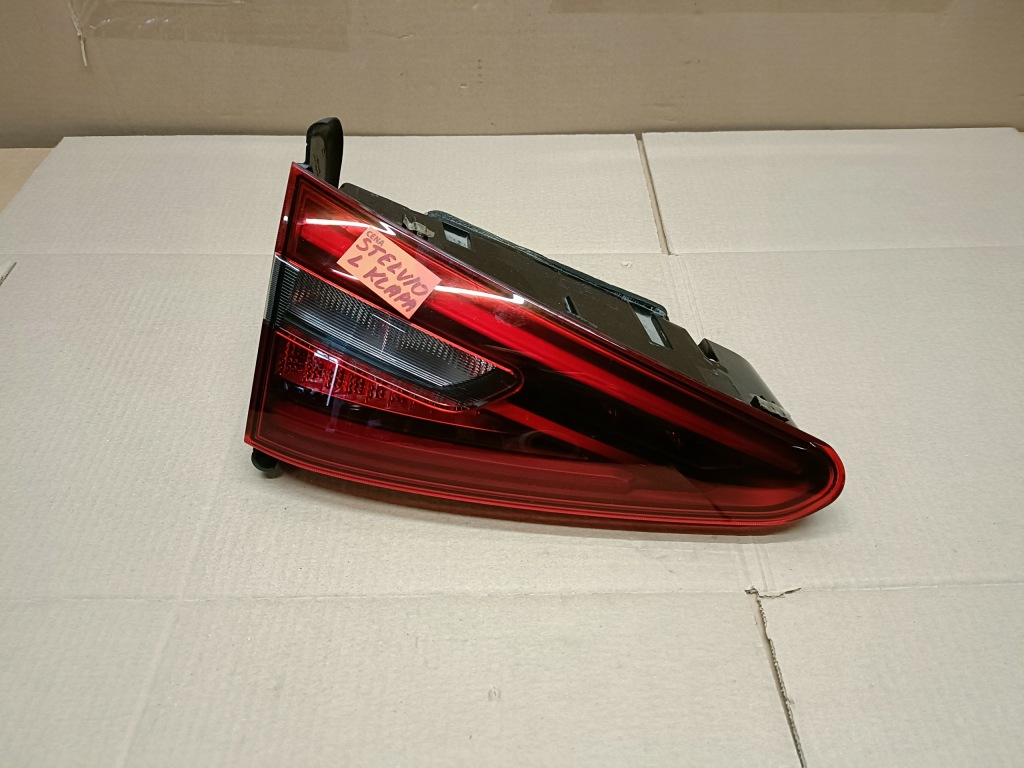 фото №1, Alfa romeo stelvio лампа задня ліва w кришка