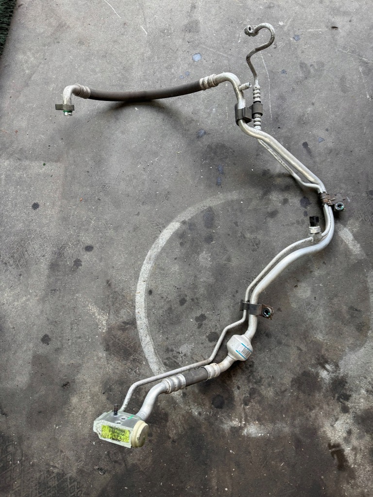 фото №1, Hyundai i30 i шланг кондиционера 97775-2r000