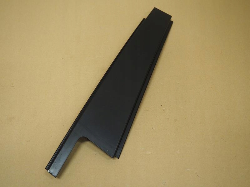 фото №1, Накладка стійка двері правих задніх bmw e90