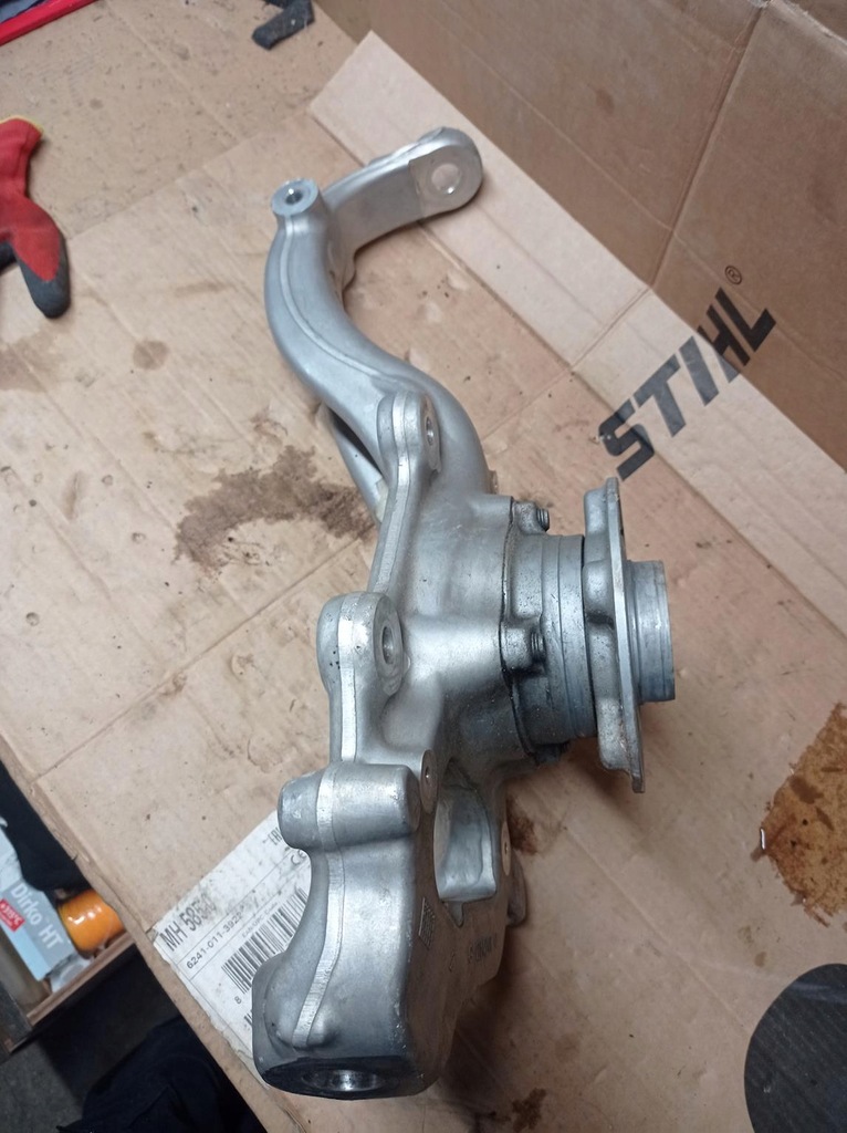 фото №5, Поворотный кулак ступица подшипник mercedes w223 правый перед ideał