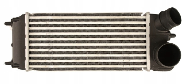 Купить Интеркулер ford fiesta 08-17 1589068