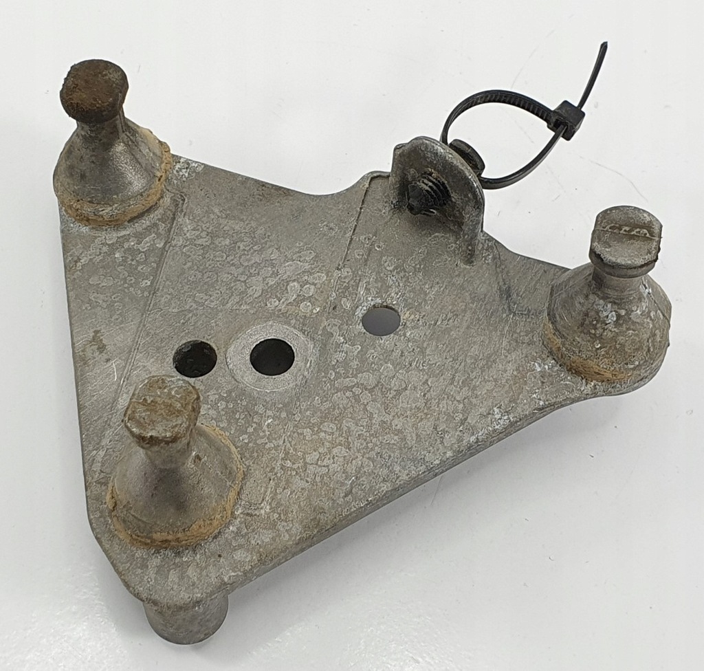 фото №1, Кронштейн кронштейн насоса abs mercedes glk x204 2.2 cdi