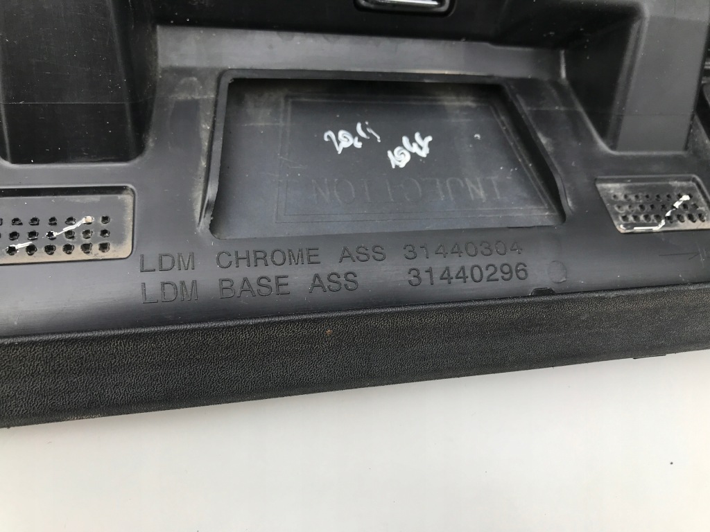 фото №4, Volvo xc60 ii ліва молдинг na двері задня inscription 2017-