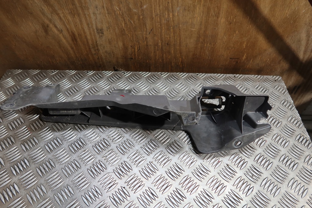 фото №10, Kangoo кронштейн крила лівий перед 631232841r uszk.