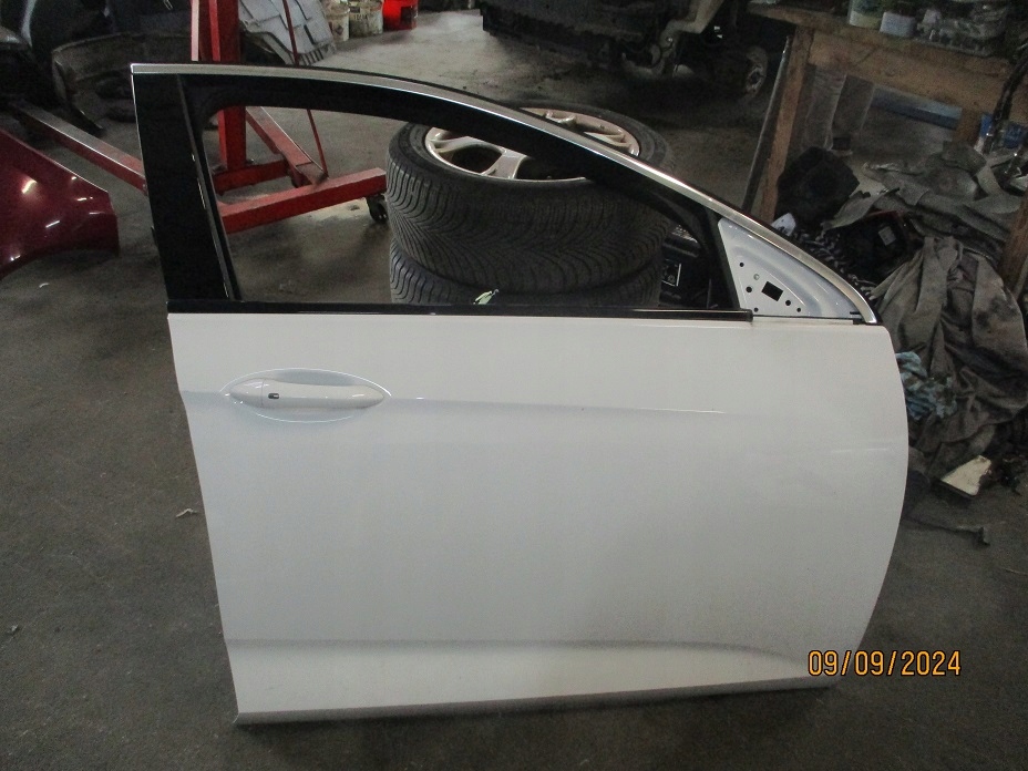 фото №4, Opel insignia b kombi двері перед/зад праве z509