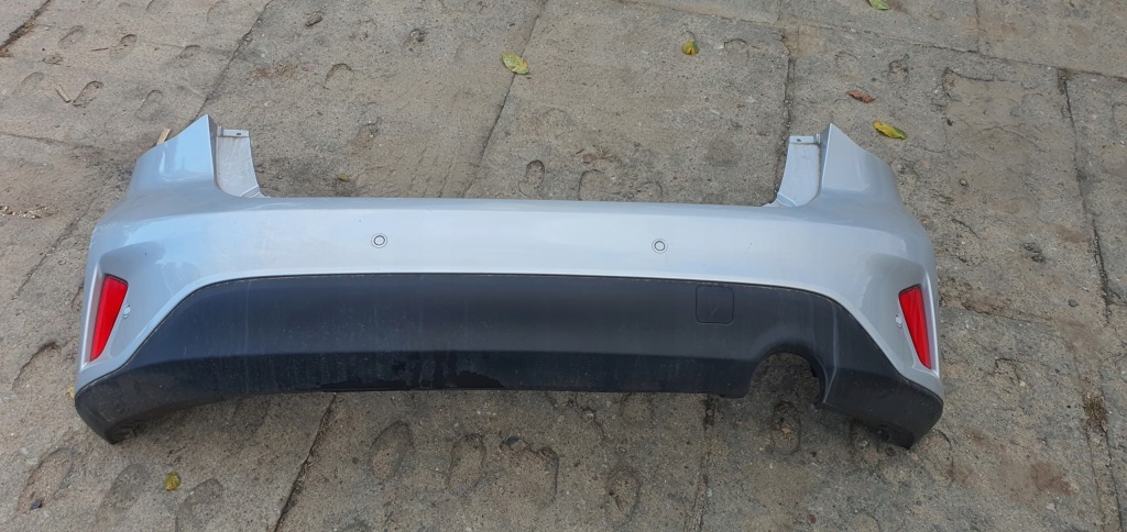 Купить Ford focus mk4 бампер задний  задний pdc хэтчбек