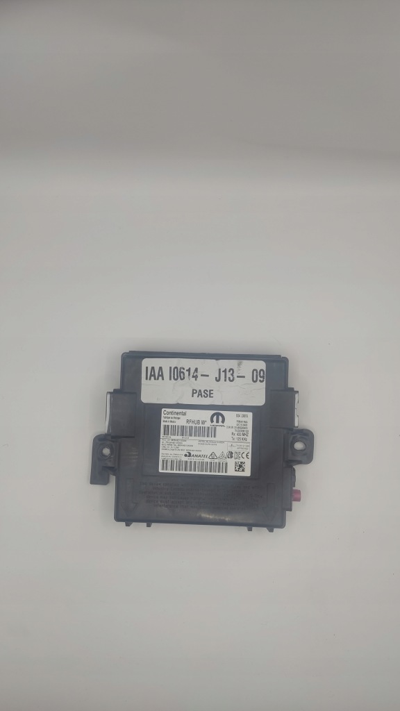 Купить Jeep grand cherokee 19- модуль блок управления оригинальный номер m3n-82135300