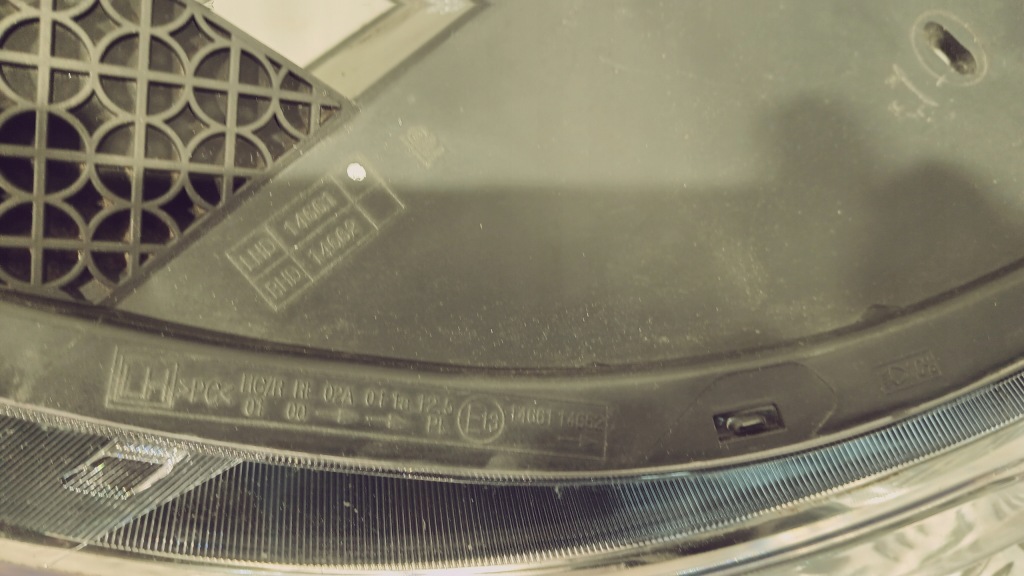 Лампа перед opel karl 14-19 оригінал європа ліва led в Україні