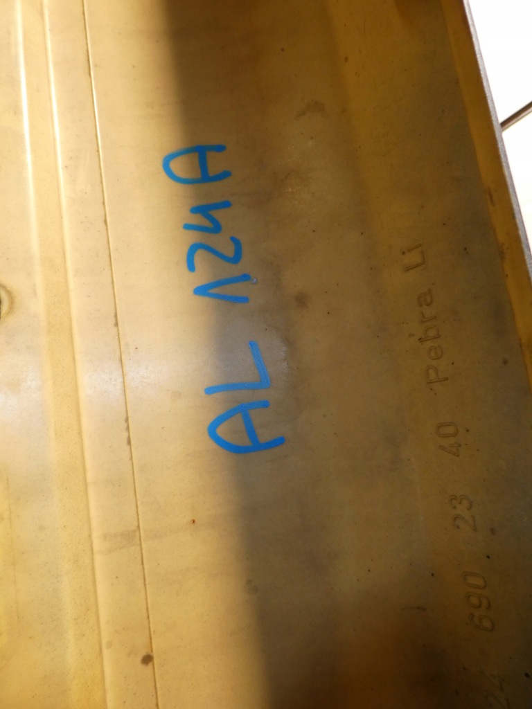 фото №7, Mercedes w124 l молдинг поріг накладка 1246902340