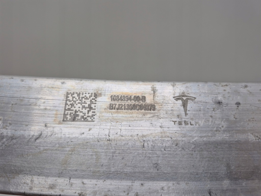 Tesla model 3 балка w бампер перед, нижня Доставка