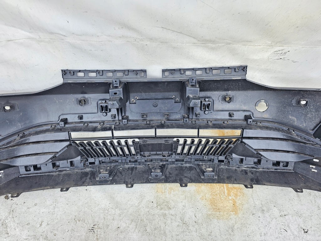 Бампер kia ev6 21- перед передний ev 86511-cv000 86512-cv010 в Украине