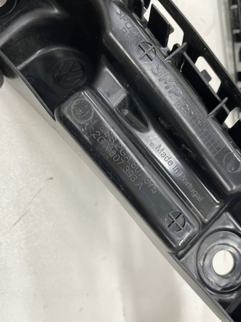 фото №4, Напрямна бампера правий лівий задня vw t-roc 2ga