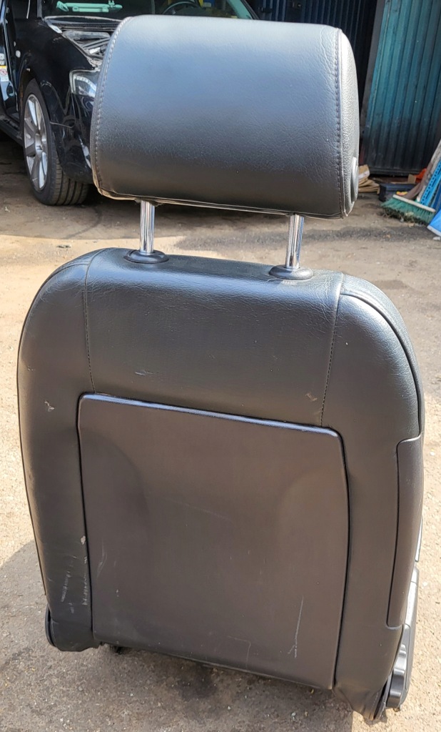 Купить Сиденье правый перед пассажира подогреваемый подушка безопасности audi a4 b7 8e оригинальный номер европа  кожаный