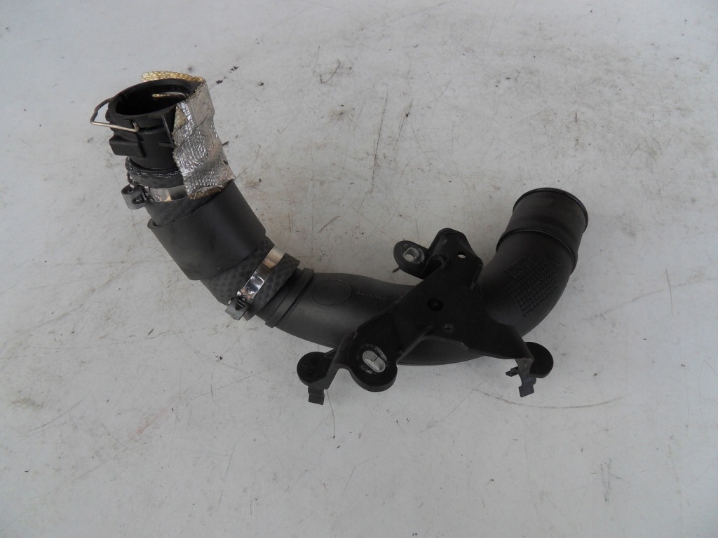 Купить Dacia duster 1 13-17 рестайлинг  1.2 tce пабтрубок  шланг труба интеркулер воздуха