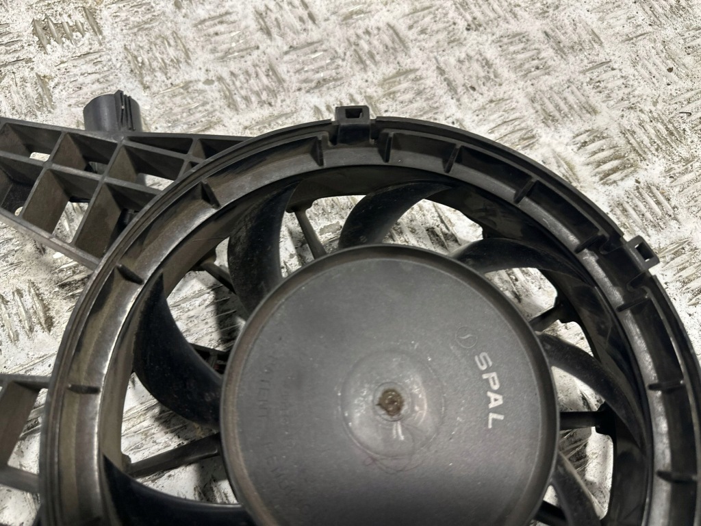 Вентилятор кондиционера chevrolet corvette c8 23429486 Цена