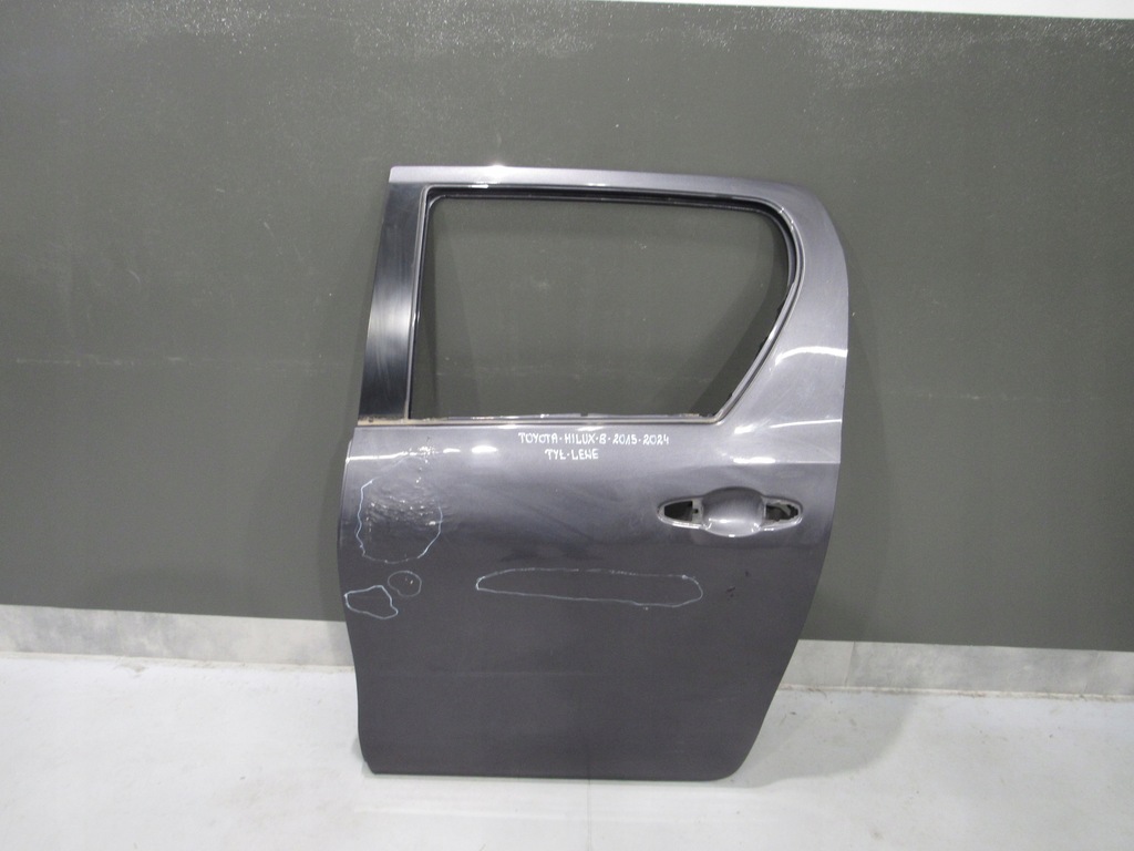 фото №1, Toyota hilux 8 2015-2024 дверь левая задняя