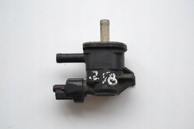 фото №4, Lexus is 250 awd 2007 rhd клапан перемикача вакууму elektromagnetyczn