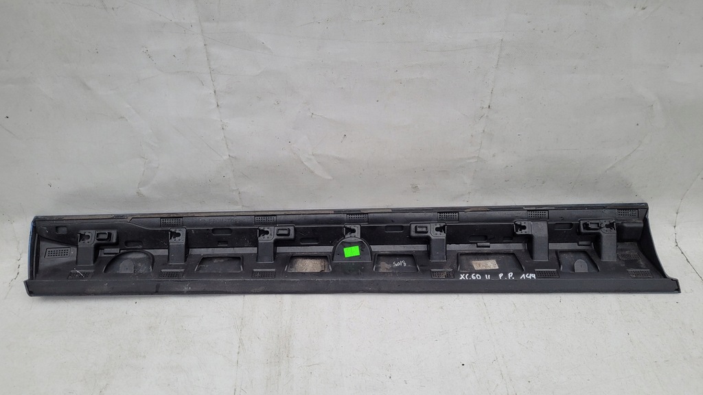 фото №2, Volvo xc60 ii молдинг двері права перед oryg.