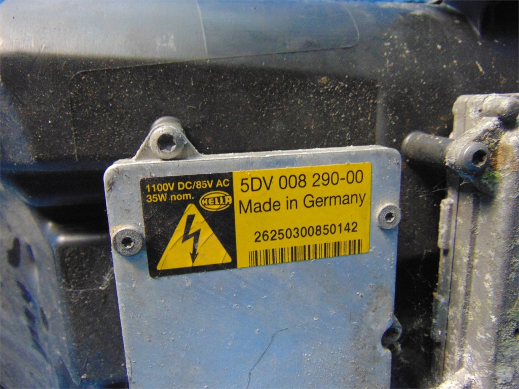 Mercedes r-klasa w251 фара левая перед ксенон с Разборки