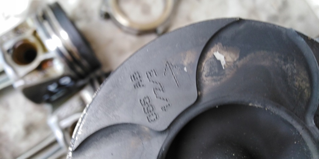 фото №12, Поршень шатун 2,5 tdi bdg superb passat b5 a6 c5