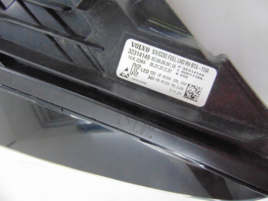 фото №9, Volvo s60 v60 ii лампа права full led 32314149