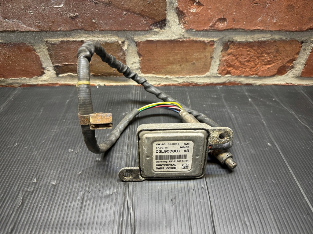 фото №1, Vw crafter датчик nox 03l907807ab