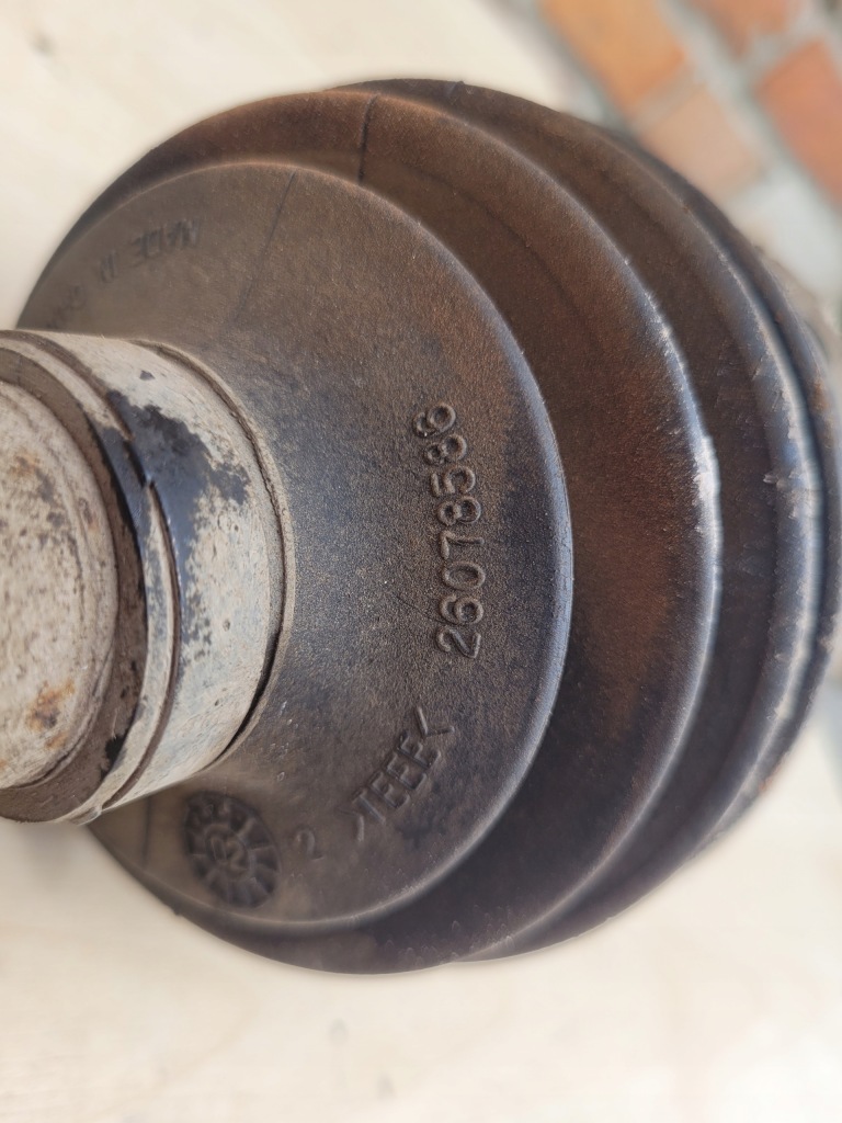 Jeep cherokee kj 01-05r 3.7 привідний вал ліва перед Зі Шроту