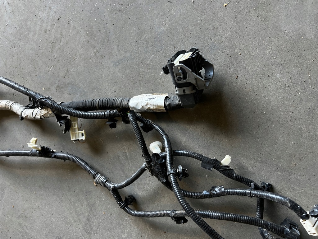 фото №3, Електропроводка джгут підвіска задня ford escape mk4