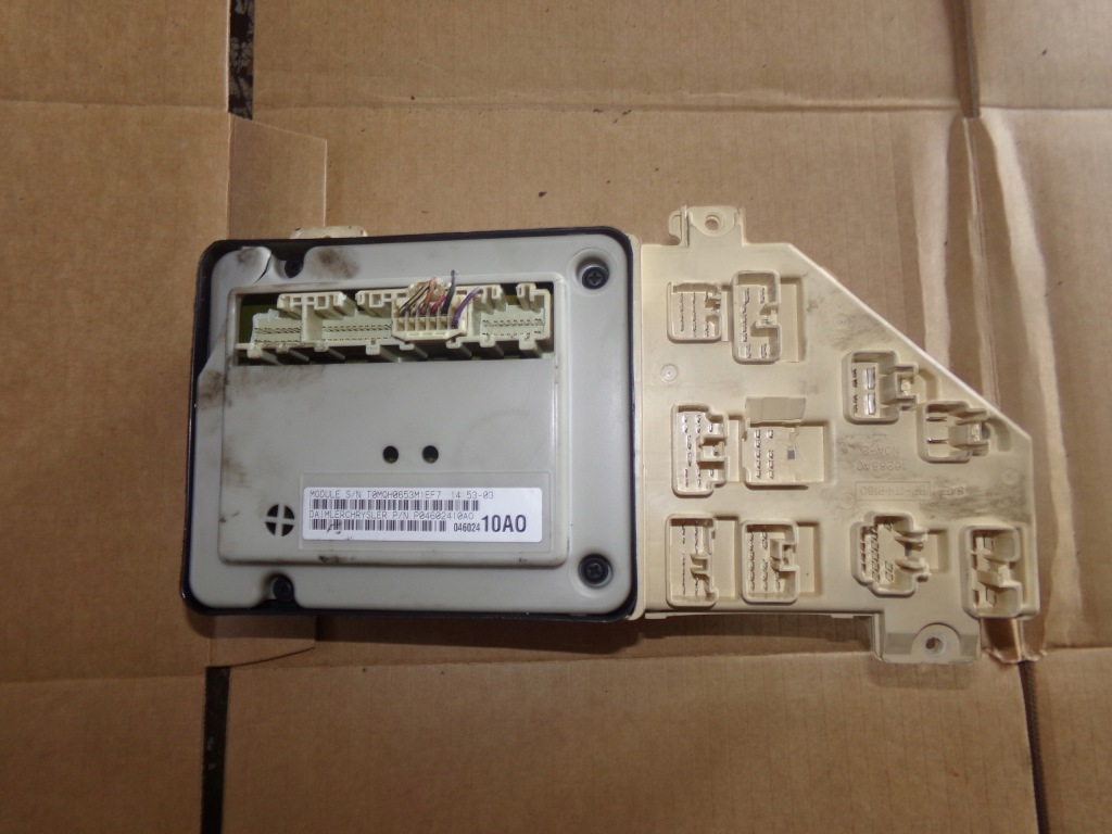 Купить Коробка модуль 04602410ao chrysler 300m