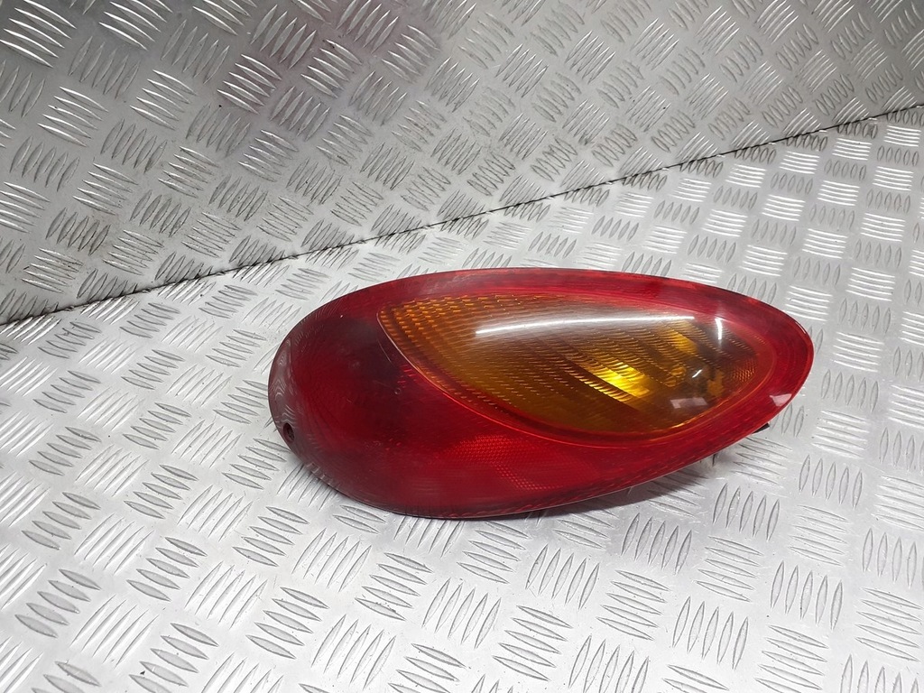 фото №1, Лампа правая задняя chrysler pt cruiser