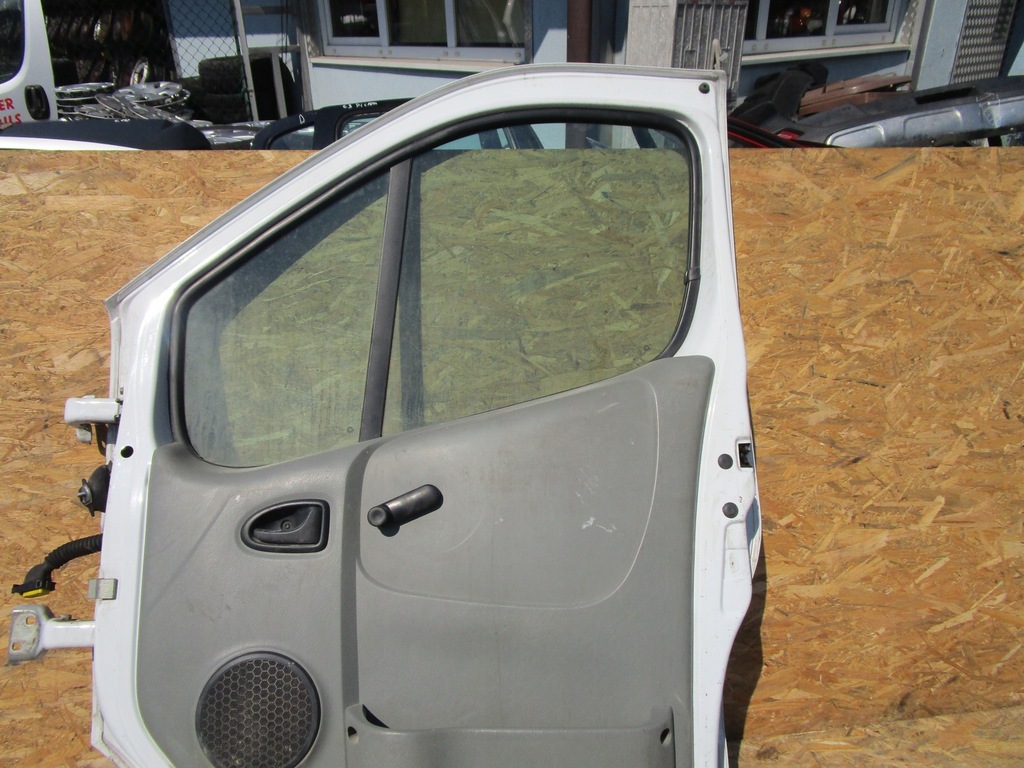 фото №10, Двері передні праве renault trafic vivaro 01-