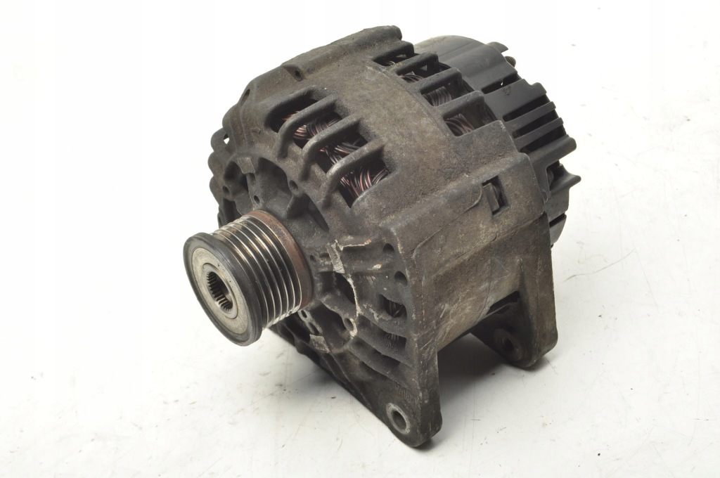 Купить Renault laguna 2 1.8 генератор 7700426849