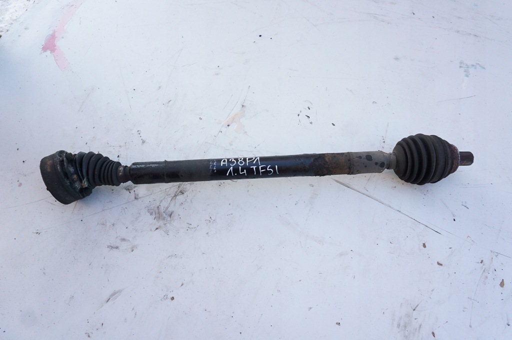 фото №1, Приводной вал правый перед audi a3 8p 8p1 1.4 tfsi