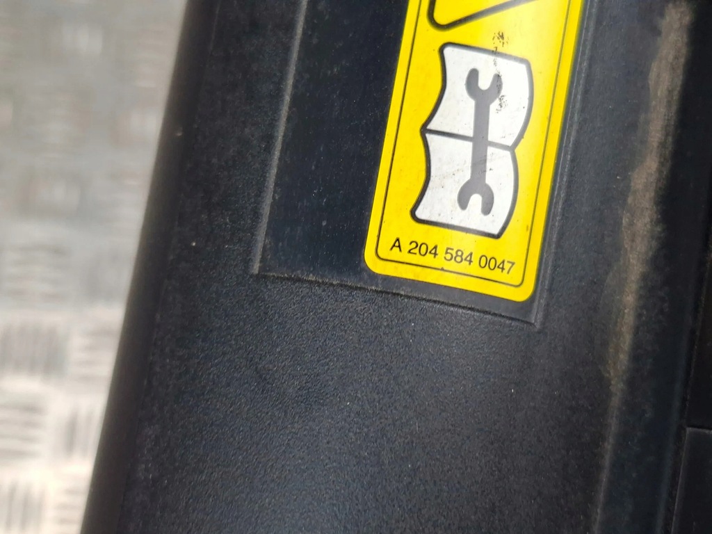 фото №8, Корпус фильтра воздуха mercedes-benz s coupe c216 a2730900901 5.5l