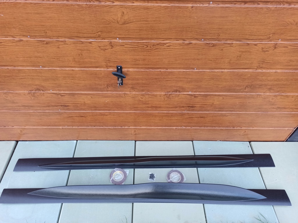 фото №1, Молдинг порог накладка порог dodge challenger 15-