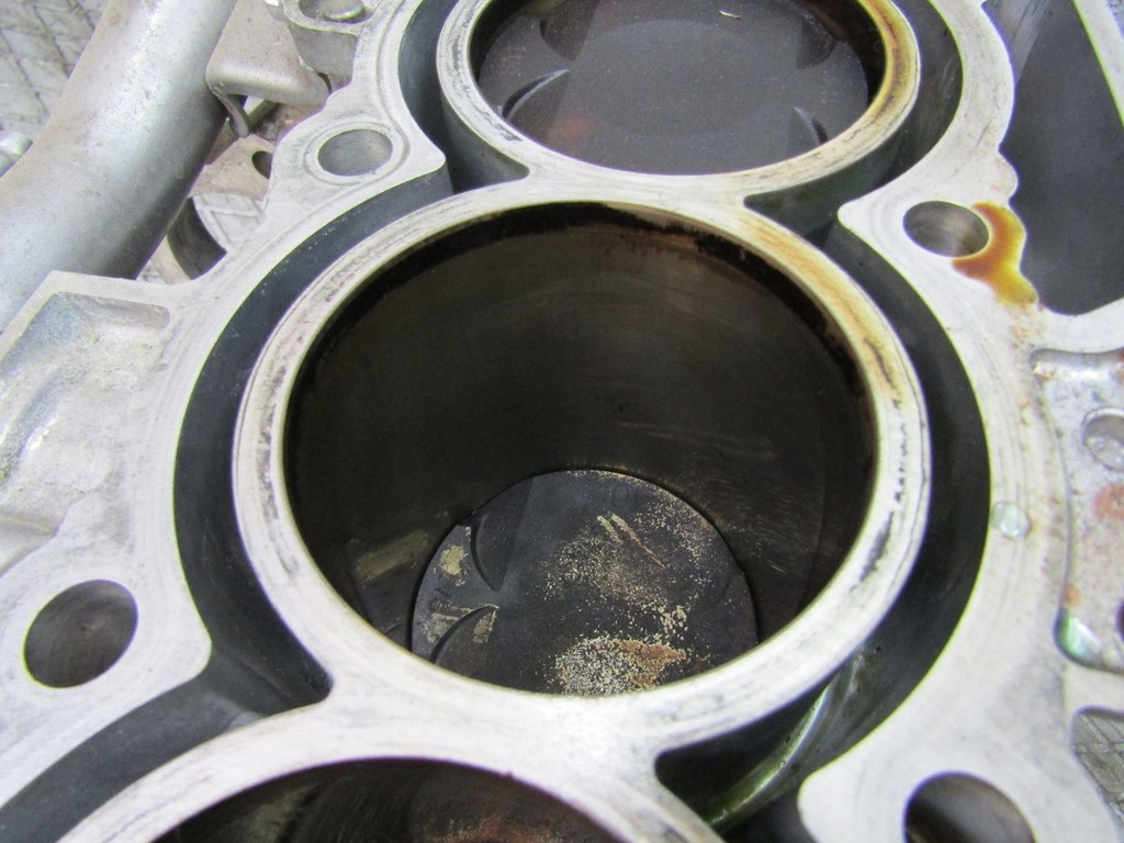 фото №9, Sx4 s-cross 1.4 23r двигатель dół двигателя блок k11d-1282856