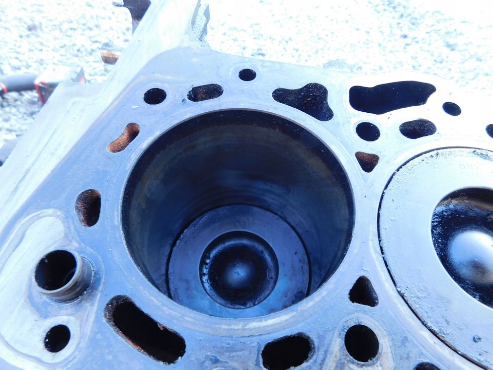 фото №11, Блок dół двигуна ford transit mk7 2.4 tdci wał поршні шатуни двигун 74kw