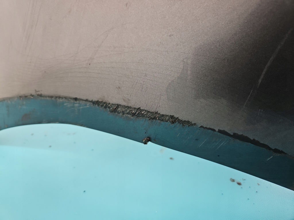 Бампер перед vw touran i lift 06-10 grafitowy ld7x Зі Шроту