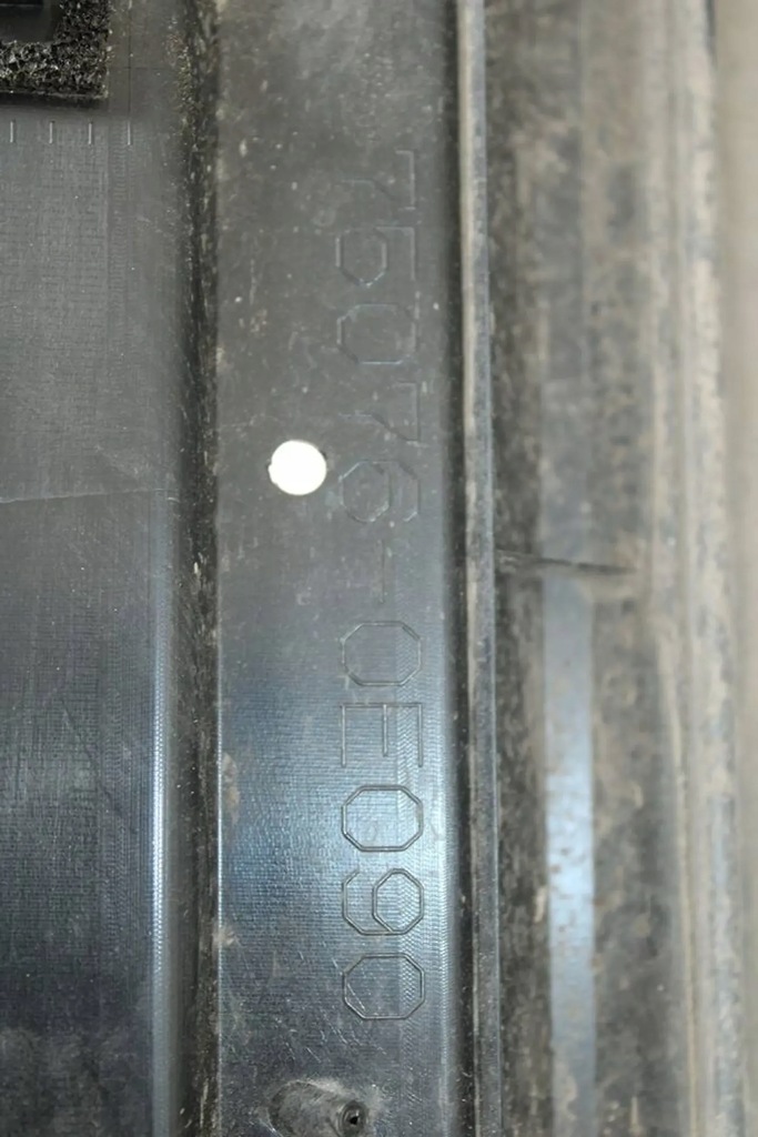 фото №8, Молдинг дверь левая задняя задняя toyota highlander 2020-