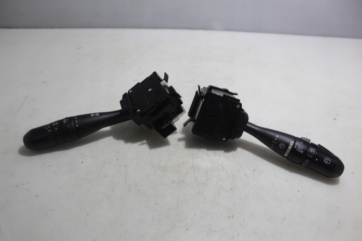 фото №1, Перемикач комбінований світла mitsubishi colt vi